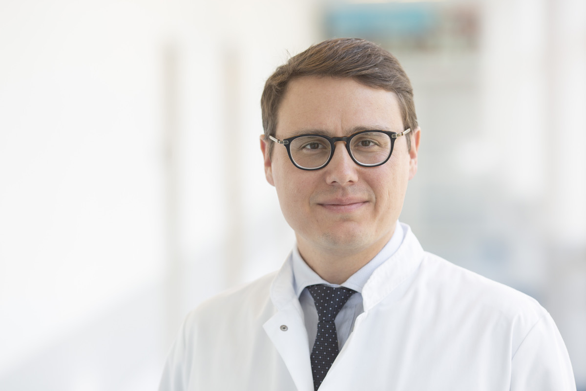 Prof. Dr. Timm Denecke leitet die Klinik und Poliklinik für Interventionelle und Diagnostische Radiologie am Universitätsklinikum Leipzig (©Stefan Straube/UKL)