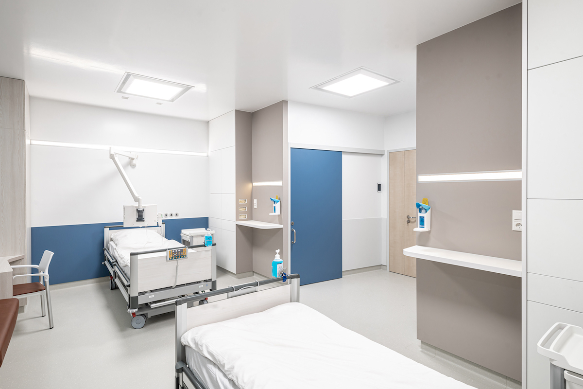 Innenaufnahme infektionspräventives Patientenzimmer (©IKE/Tom Bauer)
