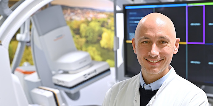 Matthias Gawlitza neuer Professor für Neuroradiologie am UK Jena